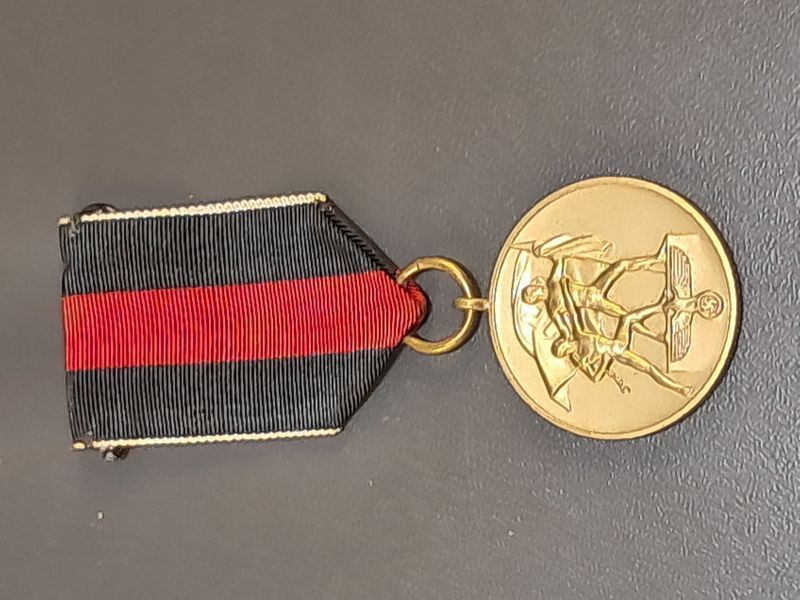 Sudetenland Medal 1 October 1938 &ndash; Original &ndash; Buntmetall