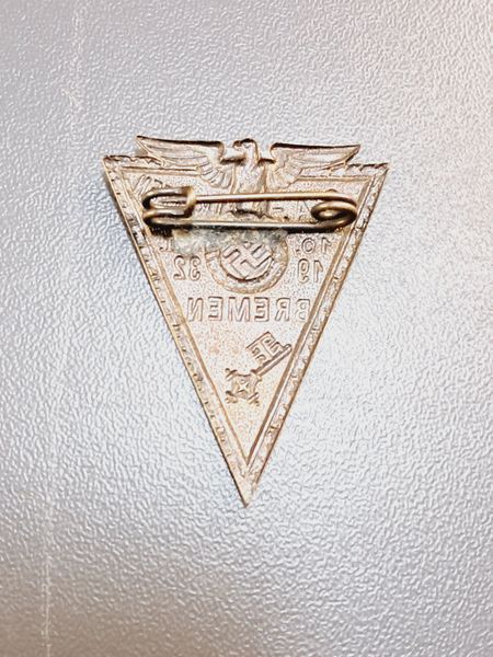 Unikatowa Odznaka SA-Treffen Bremen 1932 &ndash; Wczesny Tr&oacute;jkąt z Orłem