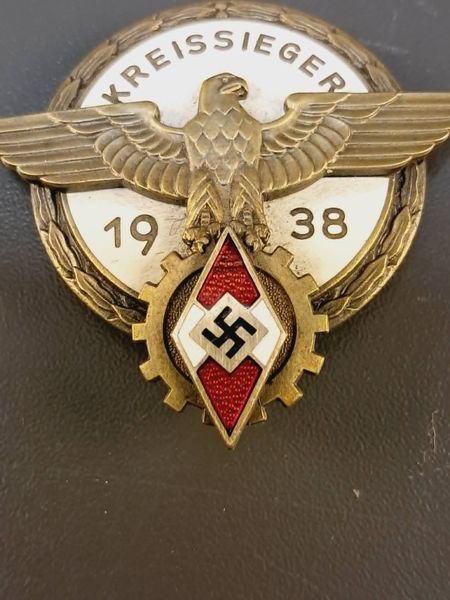 Odznaka Kreissieger 1938 &ndash; Sygnowana G. Brehmer Markneukirchen &ndash; Zawody Zawodowe HJ
