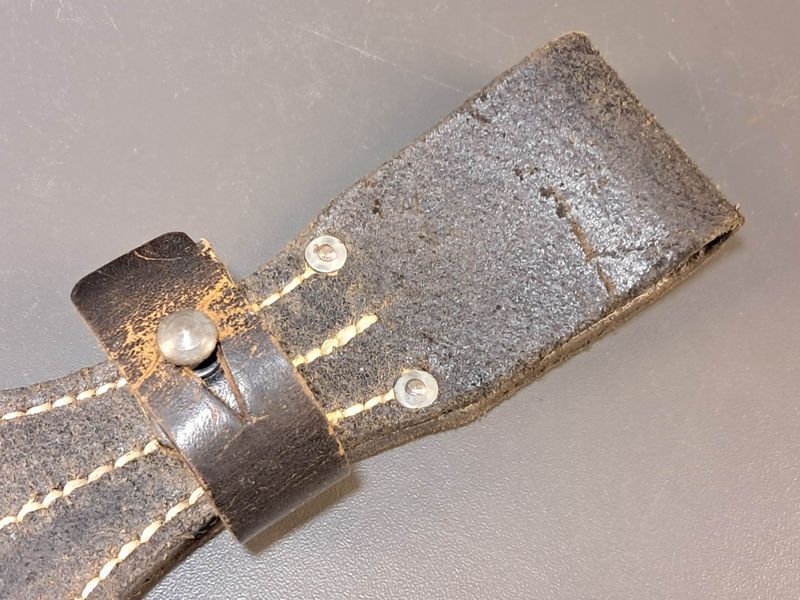 Sk&oacute;rzana żabka do bagnetu Mauser S84/98 &ndash; Sygnowana cgn 43 &ndash; Producent J. Kopp, Solingen