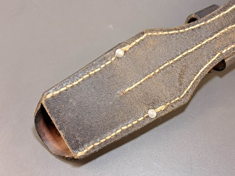 Sk&oacute;rzana żabka do bagnetu Mauser S84/98 &ndash; Sygnowana cgn 43 &ndash; Producent J. Kopp, Solingen
