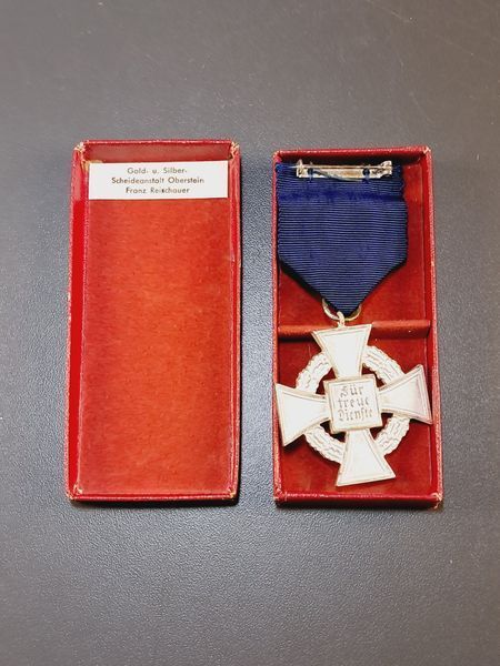 Cased Faithful Service Cross 25 Years &ndash; Franz Reischauer Oberstein