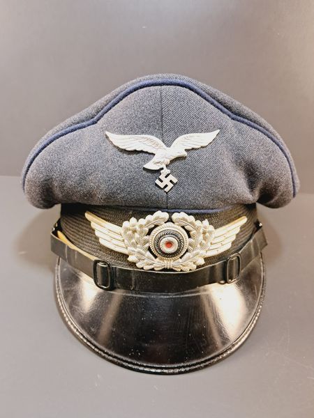WWII German Luftwaffe Medical Visor Cap &ndash; Blue Piping Schirmm&uuml;tze &ndash; Sanit&auml;tstruppe