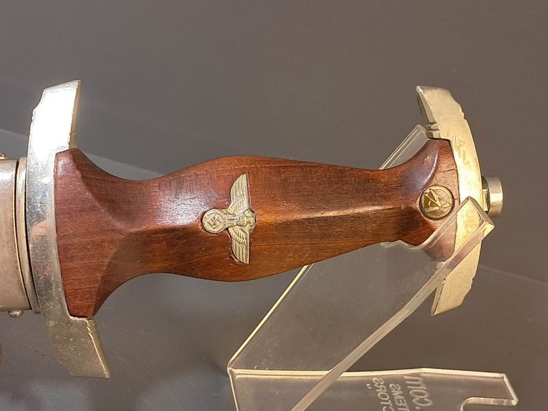 Кинжал НСКК обр. 1933 г. &mdash; Клеймо Th (Тюрингия) &mdash; Производитель: Gebr. B&ouml;hme Brotterode