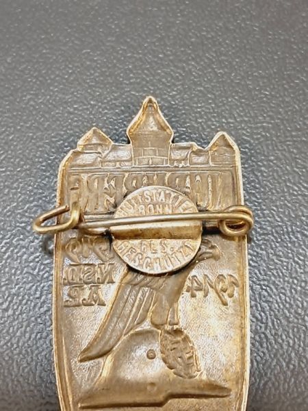 Значок Съезда Партии в Нюрнберге 1929 &mdash; Клеймо Hoffst&auml;tter Bonn &mdash; Оригинал