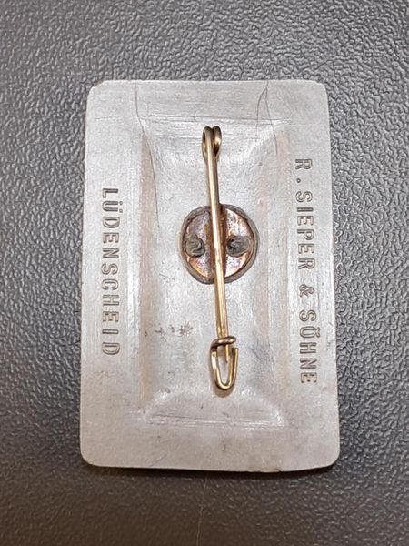 SA Nordsee Sportwettk&auml;mpfe 1938 Badge &ndash; Marked R. Sieper & S&ouml;hne