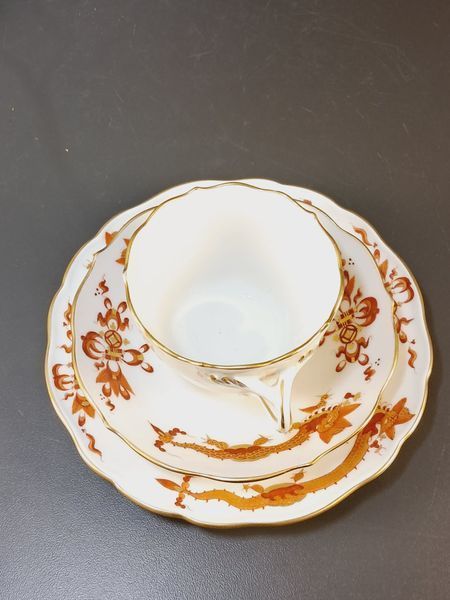 Komplet Śniadaniowy Meissen &ndash; Czerwony Smok (Ming Drache Rot)