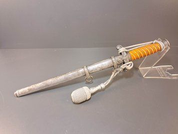 Wehrmacht Officer Dagger &ndash; Robert Klaas Solingen &ndash; Early Alpaca Version