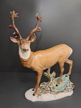 Mountain Stag (Berghirsch) &ndash; Allach Porcelain &ndash; Model #10 &ndash; Painted &ndash; Unique