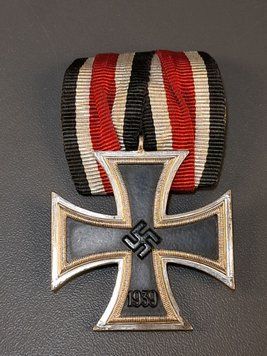 Чрезвычайно редкий Железный крест 2-го класса 1939 г. Schinkelform  Otto Schickle