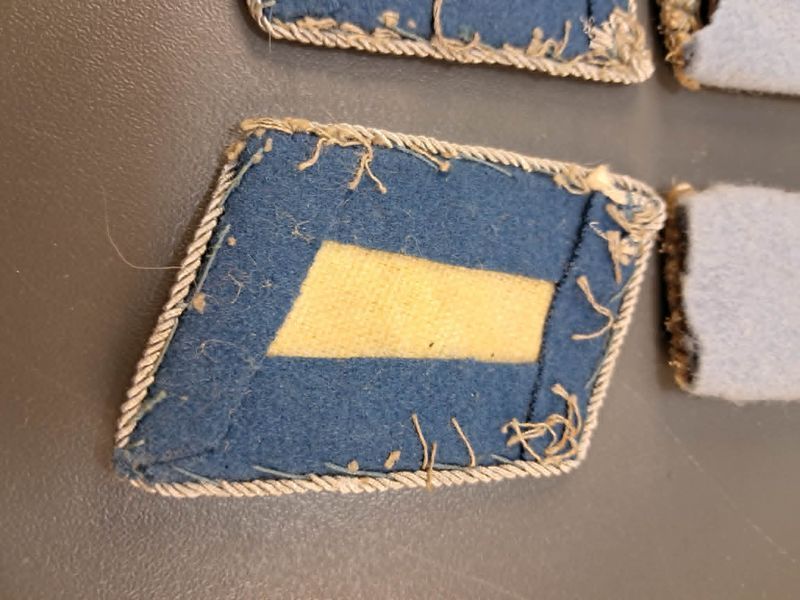 Insygnia Oficerskie Luftwaffe Hauptman &ndash; Naramienniki i Patki