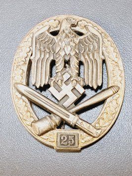 General Assault Badge for 25 Days &ndash; Marked JFS &ndash; Josef Feix S&ouml;hne