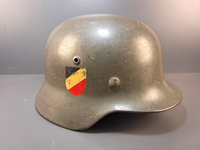 German M35 Heer Helmet &ndash; ET64 &ndash; Double Decal &ndash; Apple Green &ndash; Minty