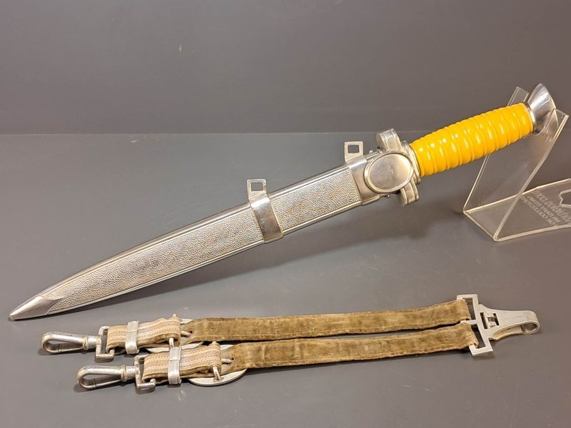 Немецкий Офицерский Кинжал DRK (Deutsches Rotes Kreuz) Модель 1938