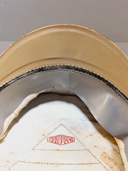 Czapka Oficerska Piechoty Wehrmachtu &ndash; Eduard Schmid Neuburg &ndash; BAMUFA Stirndruckfrei