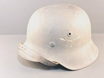 Hełm Niemiecki Stahlhelm M42 Luftwaffe &ndash; Rzadki NS62