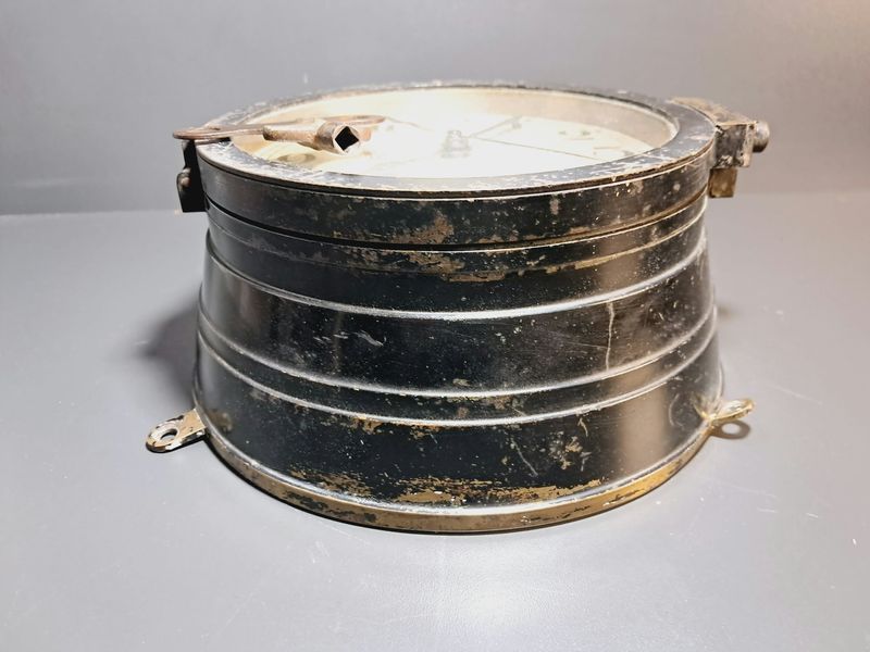 Корабельные Часы Кригсмарине &mdash; Клеймо M 5816 N &mdash; Kieninger & Obergfell