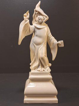M&uuml;nchner Kindl" Figurine &ndash; Allach No. 81 &ndash; Designed by Th. K&auml;rner