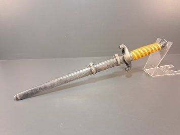 Heer Officer's Dagger &ndash; Carl Eickhorn &ndash; Buntmetall Version
