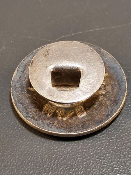 Партийный значок НСДАП на петлицу &mdash; Клеймо RZM M1/8 &mdash; Ferdinand Wagner Pforzheim