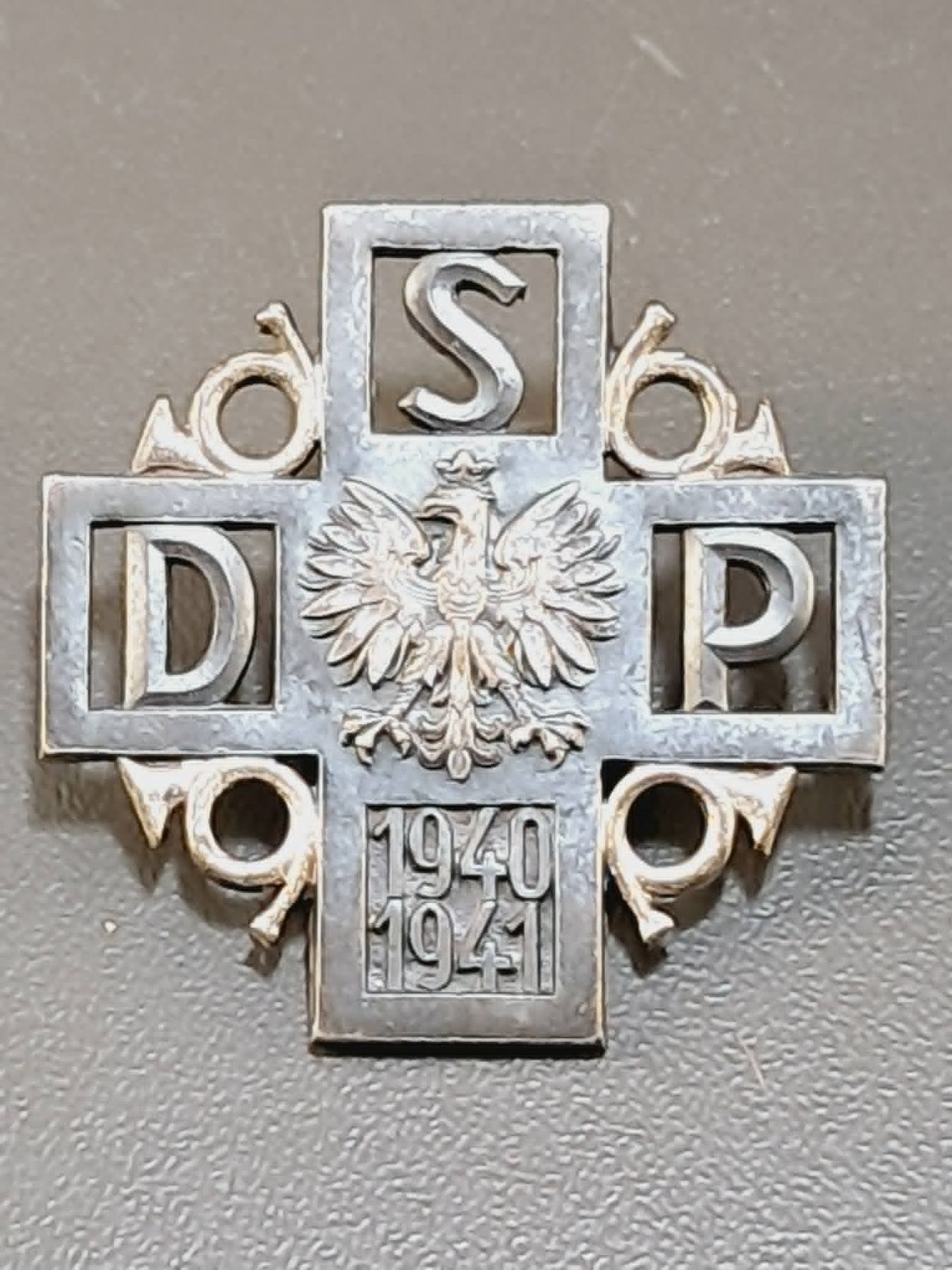2nd Rifle Division Internment Badge 1940-1941 – Huguenin Le Locle ...