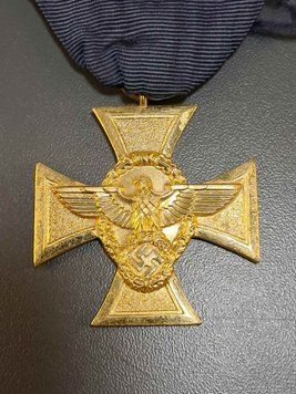 Medal za Długoletnią Służbę w Policji (25 lat) &ndash; Krzyż Złoty