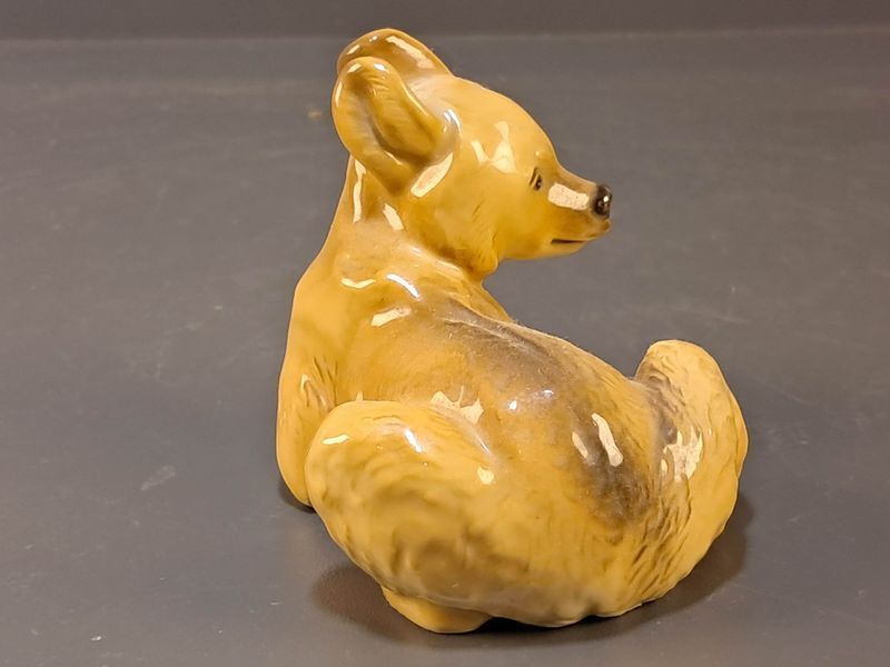 SS Allach Colored Lying Bear Cub (Model 8)